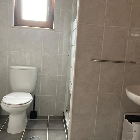 Bed & Breakfast A Casa Amarela