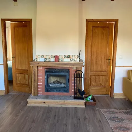 A Casa Amarela 住宿加早餐酒店 Sao Martinho da Cortica