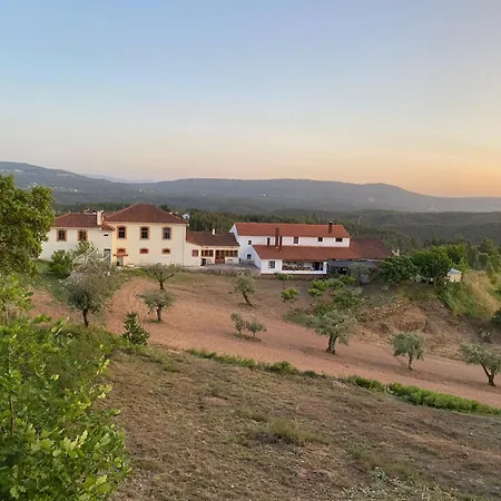 A Casa Amarela 住宿加早餐酒店 Sao Martinho da Cortica