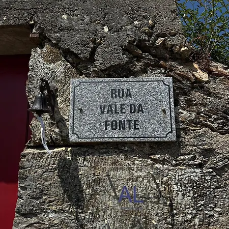 A Casa Amarela