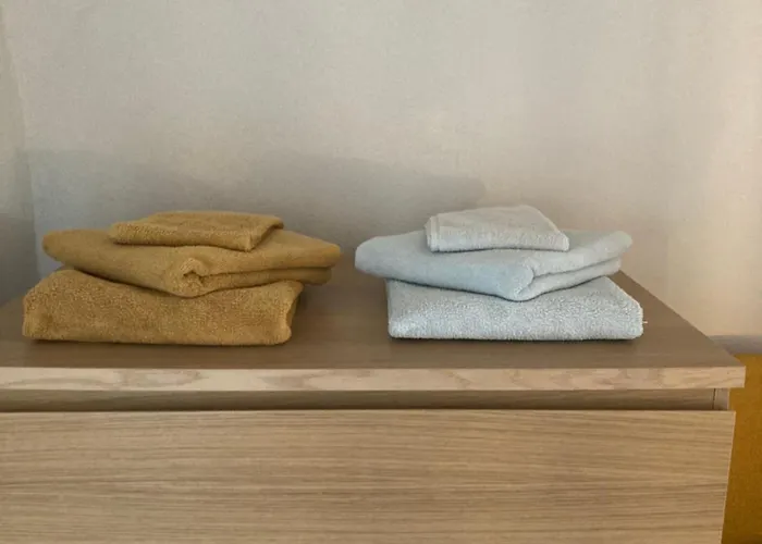 A Casa Amarela 3* Sao Martinho da Cortica