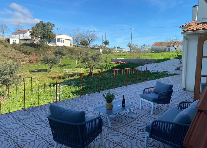 Bed & Breakfast A Casa Amarela