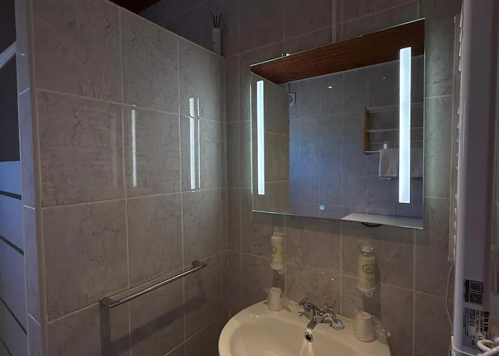 Bed & Breakfast A Casa Amarela